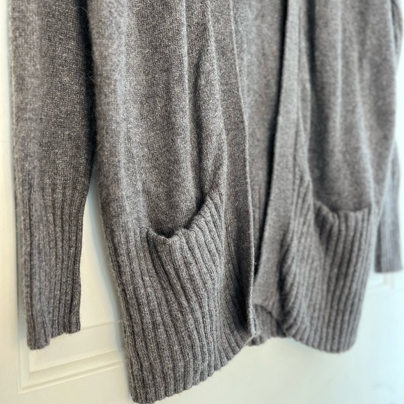 Aritzia Azure Skies Cashmere Angora Cardigan XS Grey - Picture 8 of 15